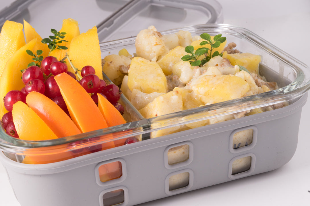 Recipient alimentar din sticlă cu 2 compartimente Lekkabox Prep - 900 ml