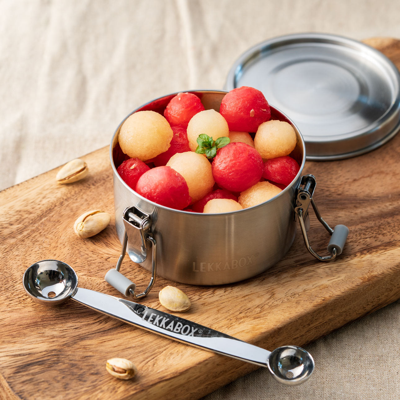 Lekkabox Clipsy - cutie rotundă din oțel inoxidabil pentru depozitarea alimentelor